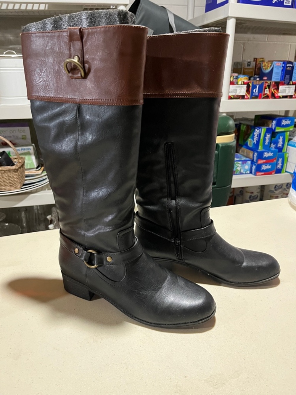 Classic Two-Tone Riding Boots - Black with Brown Cuff